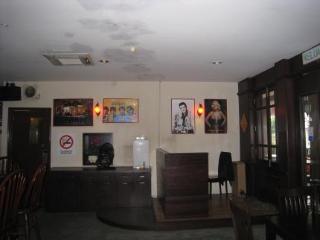 Hotel Oyo 1192 Hash House 2*